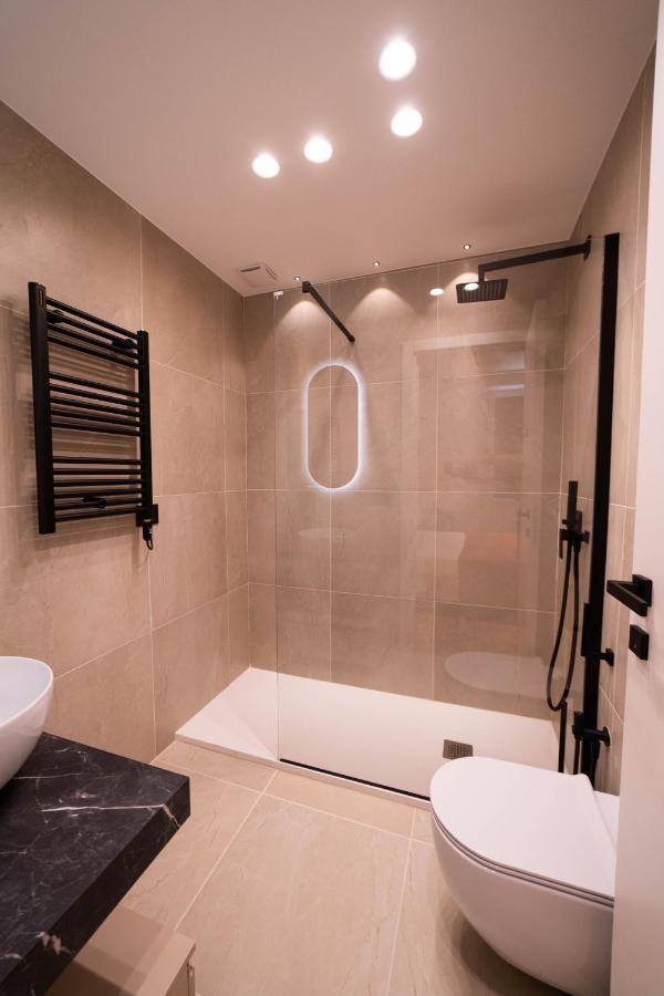 Scipioni Luxury Suite Rome Bagian luar foto