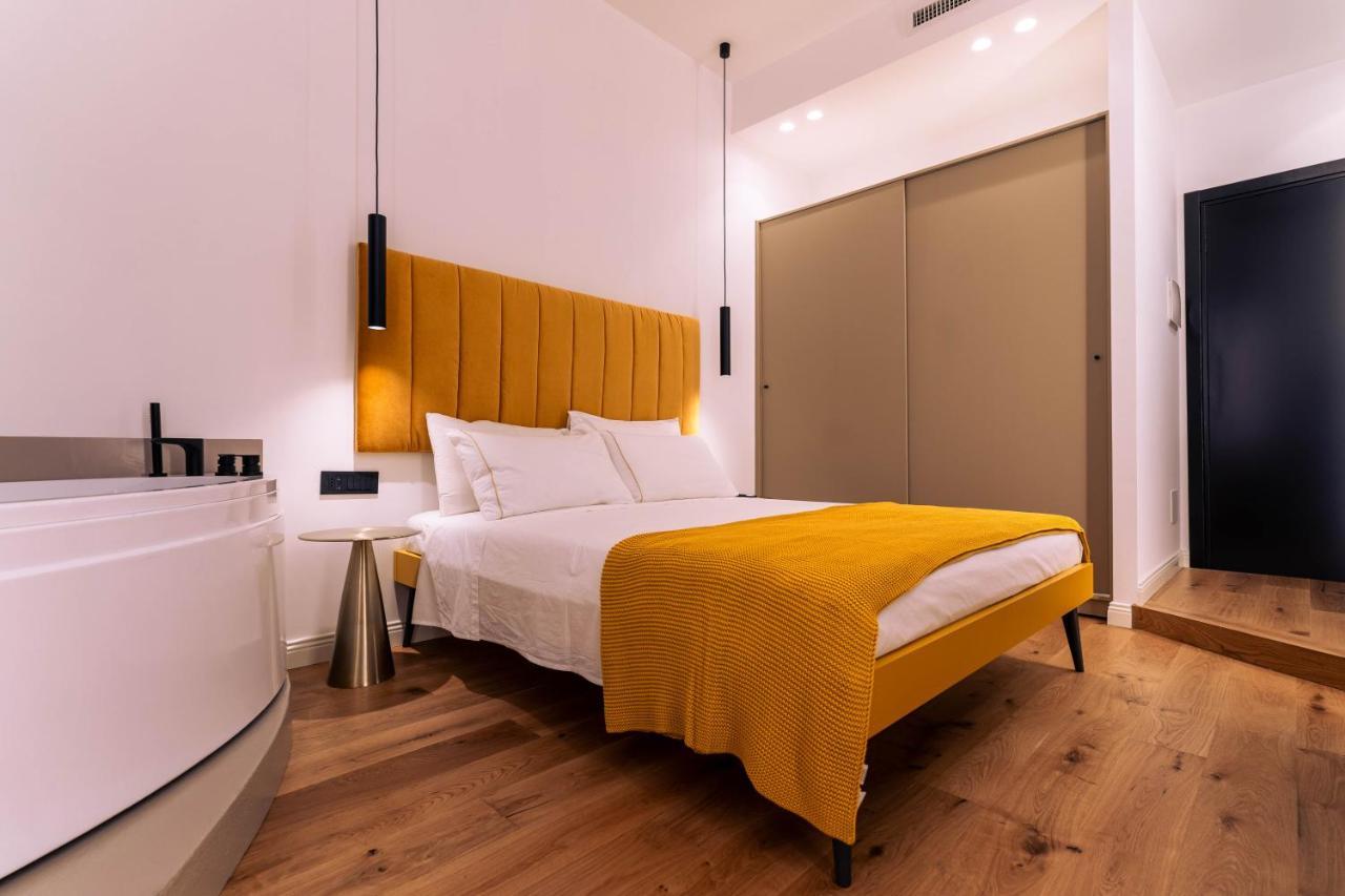Scipioni Luxury Suite Rome Bagian luar foto